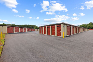 drive-up storage units at West Georgia Self Storage at 995 Old Bremen Road in Carrollton GA