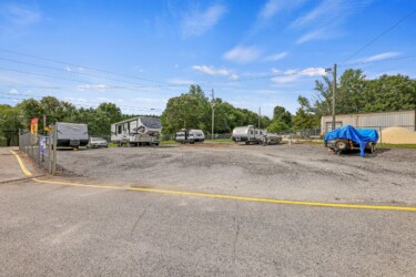 vehicle storage options at West Georgia Self Storage on Beulah Church Rd in Carrollton GA